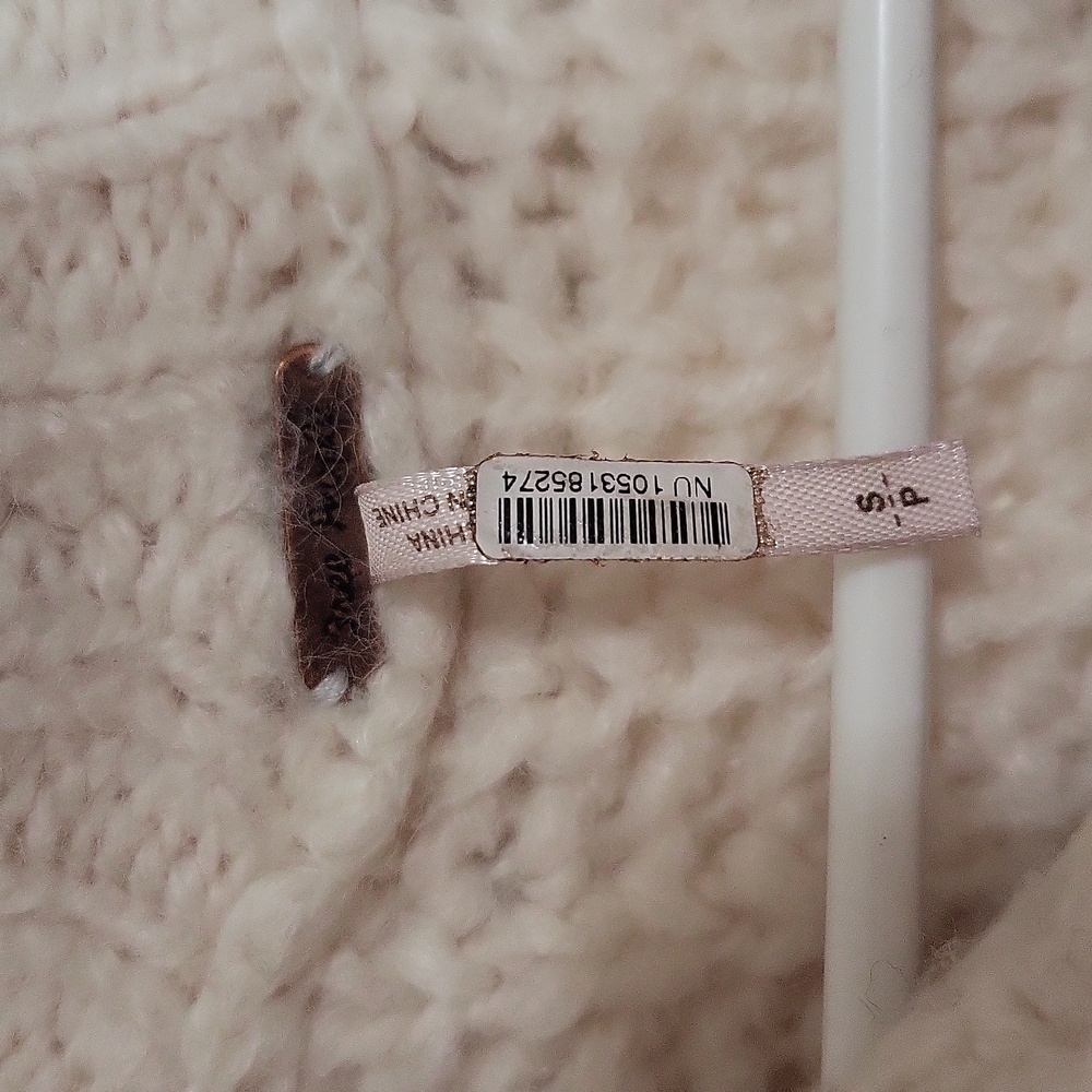 Free people Alpine pullover sweater size small - Picture 3 of 7